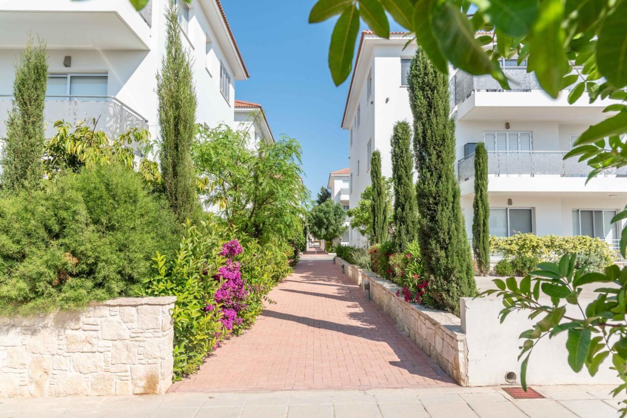 Mythical Sands Resort & Spa, Evilion Apartment Paralimni Eksteriør billede