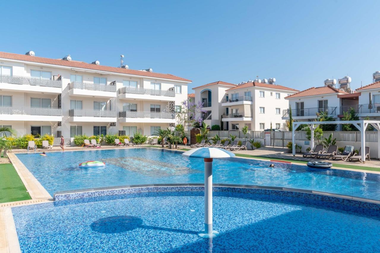 Mythical Sands Resort & Spa, Evilion Apartment Paralimni Eksteriør billede